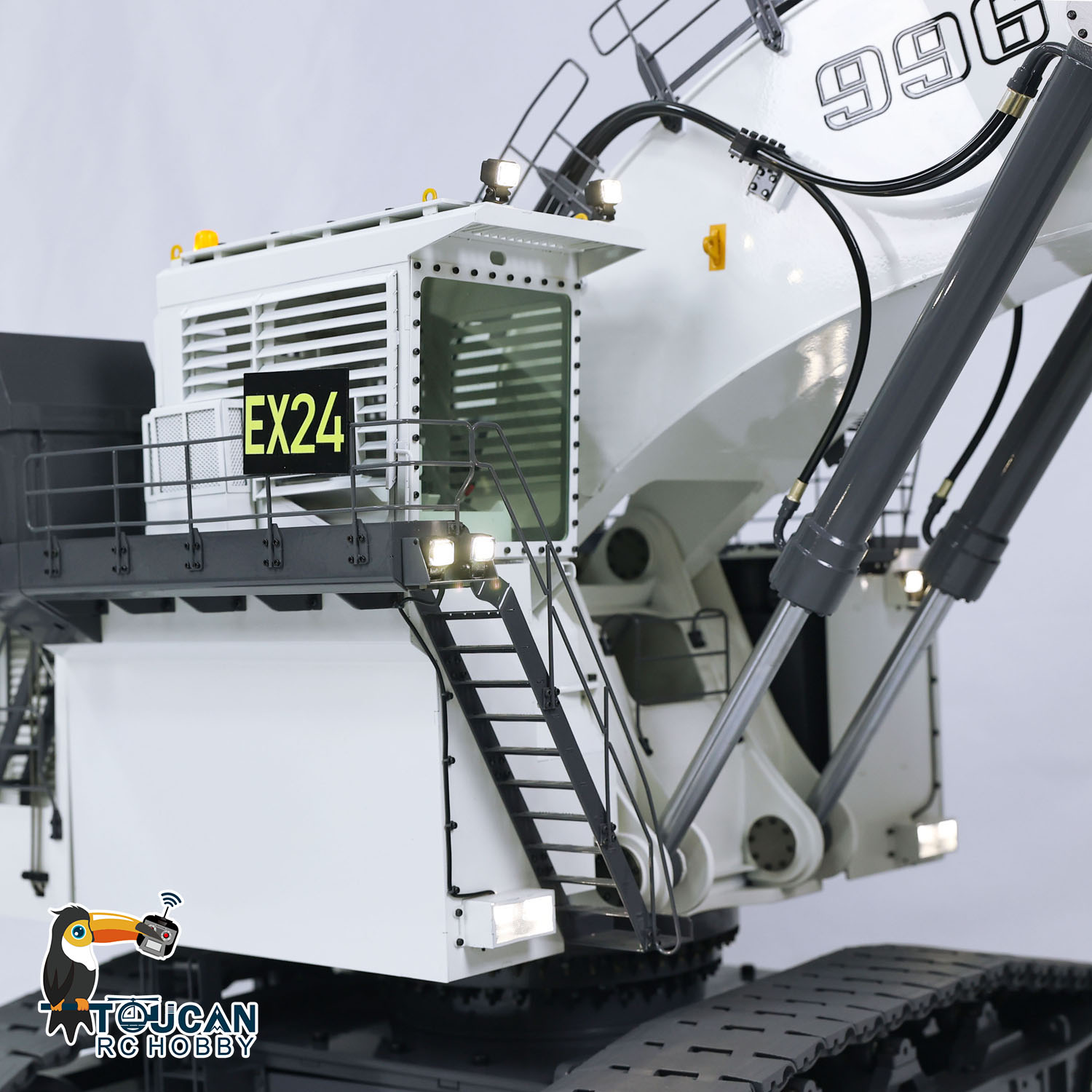 รถขุด RC ขนาดใหญ่ รุ่น Giant M - Rc Excavator Hobby บทวิจารณ์และราคา